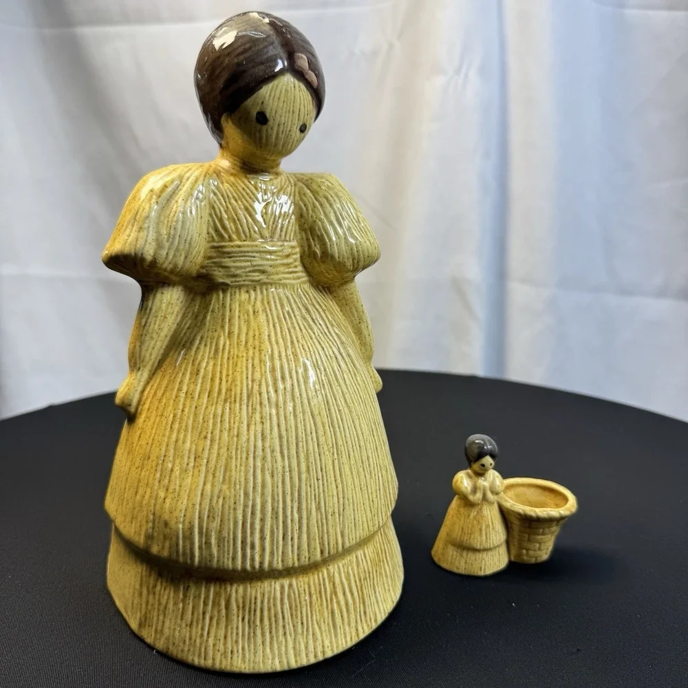 Vtg 1970'S Ceramic Corn Husk Doll Figurine 10
